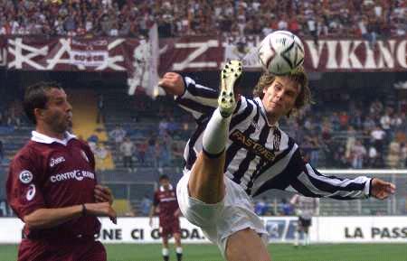 热火vs勇士前瞻：巴特勒战旧主，库里出战成疑，勇士能否复仇？