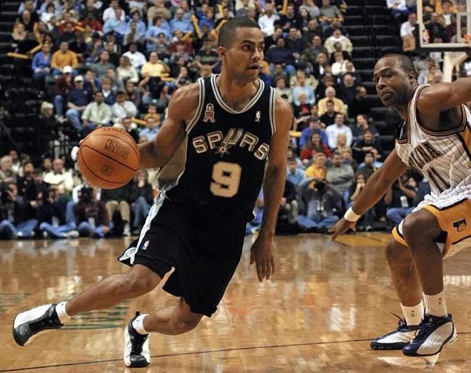 狄龙·布鲁克斯和格雷森·阿伦完美复仇！太阳大胜老东家灰熊