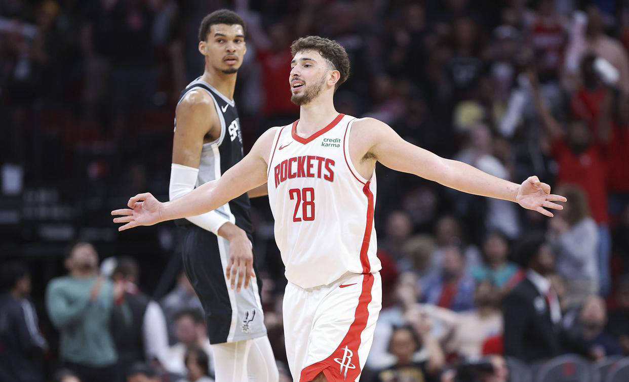 斯基拉：斯帕莱蒂要求尤文冬窗签中场指挥官和边后卫