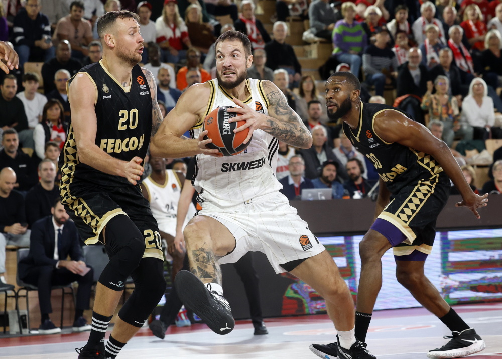 赵继伟首秀、辽宁胜新疆 张宁复出、山西逆转北京